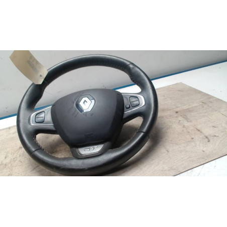 Volant RENAULT CLIO 4 PHASE 1 BREAK d’occasion