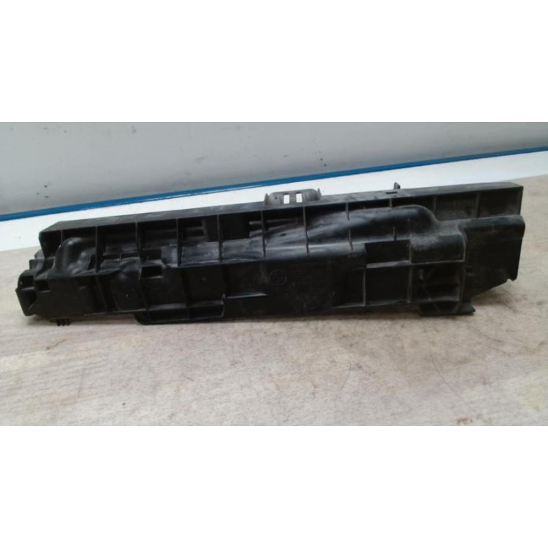 Moulure de pare choc avant BMW SERIE 1 E87 PHASE 1 d’occasion