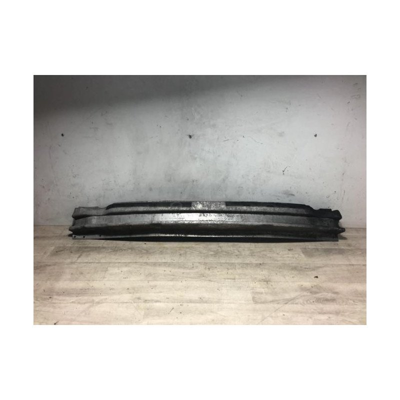 Renfort pare choc arriere (traverse) AUDI A4 2 PHASE 2 d’occasion