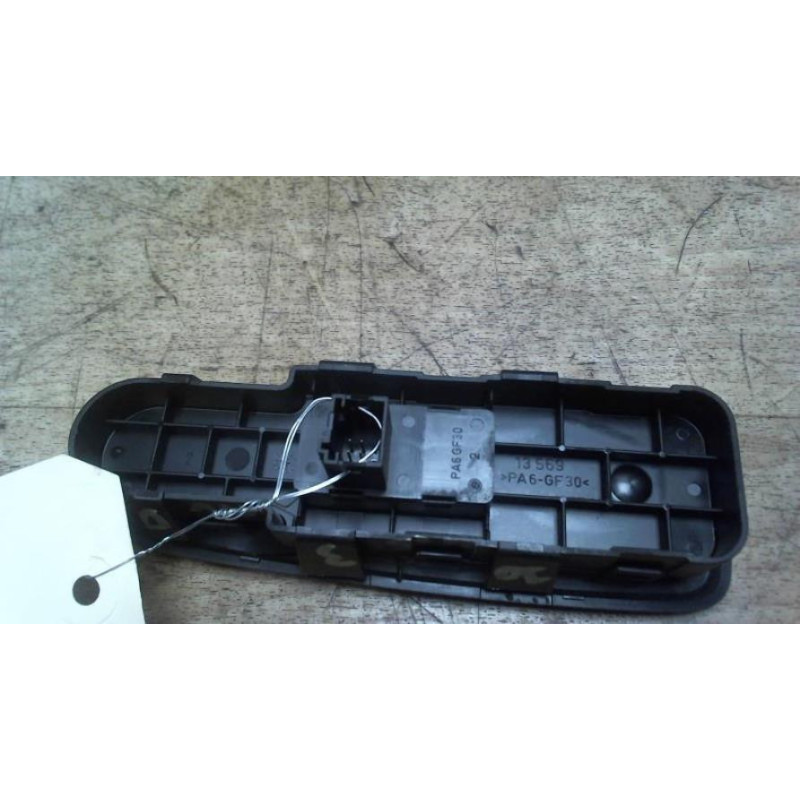 Interrupteur de leve vitre avant droit CITROEN C4 PICASSO 1 d’occasion