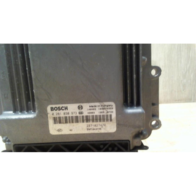 Calculateur moteur RENAULT CLIO 4 PHASE 1 d’occasion