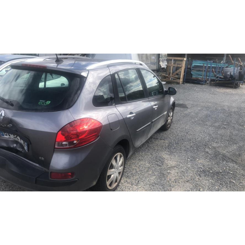 Interrupteur de leve vitre avant droit RENAULT CLIO 3 PHASE 2 BREAK d’occasion