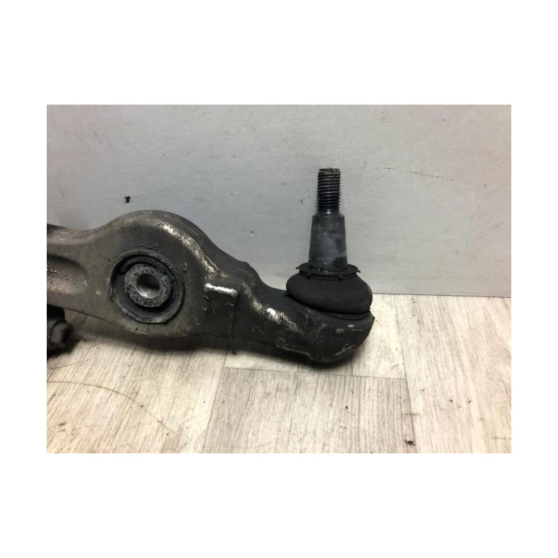 Bras de suspension superieur avant gauche AUDI A4 2 PHASE 2 d’occasion