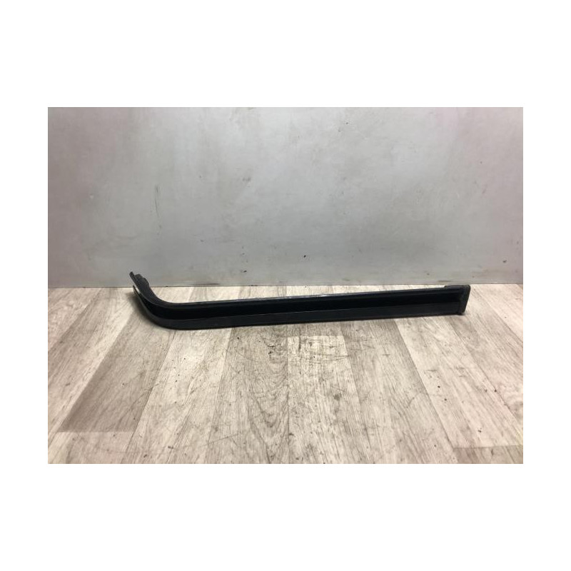 Rail de porte coulissante PEUGEOT BIPPER d’occasion