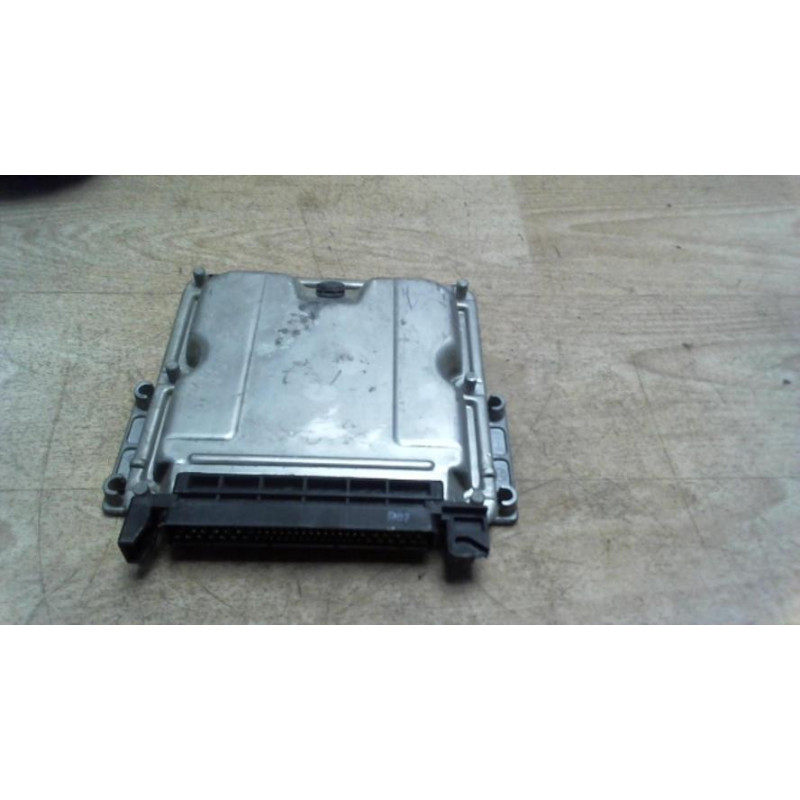 Calculateur moteur CITROEN XSARA PHASE 1 BREAK d’occasion