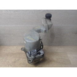 Pompe de direction VOLKSWAGEN POLO 5 PHASE 2 d’occasion