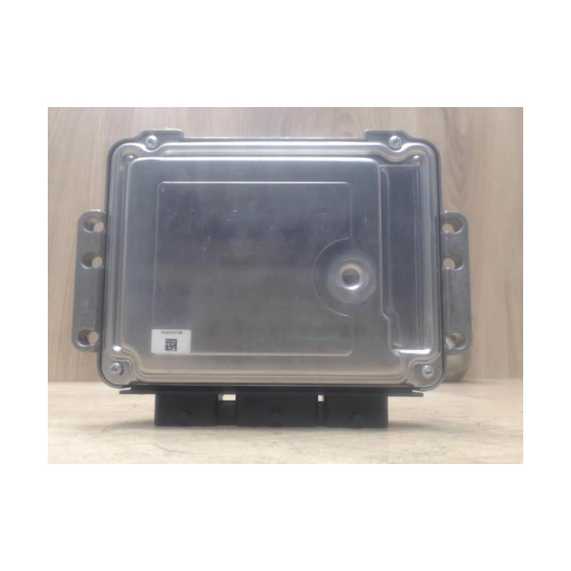 Calculateur moteur RENAULT ESPACE 4 PHASE 1 d’occasion