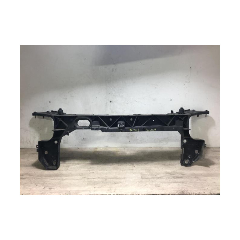 Armature avant, Masque avant RENAULT CLIO 3 PHASE 2 BREAK d’occasion