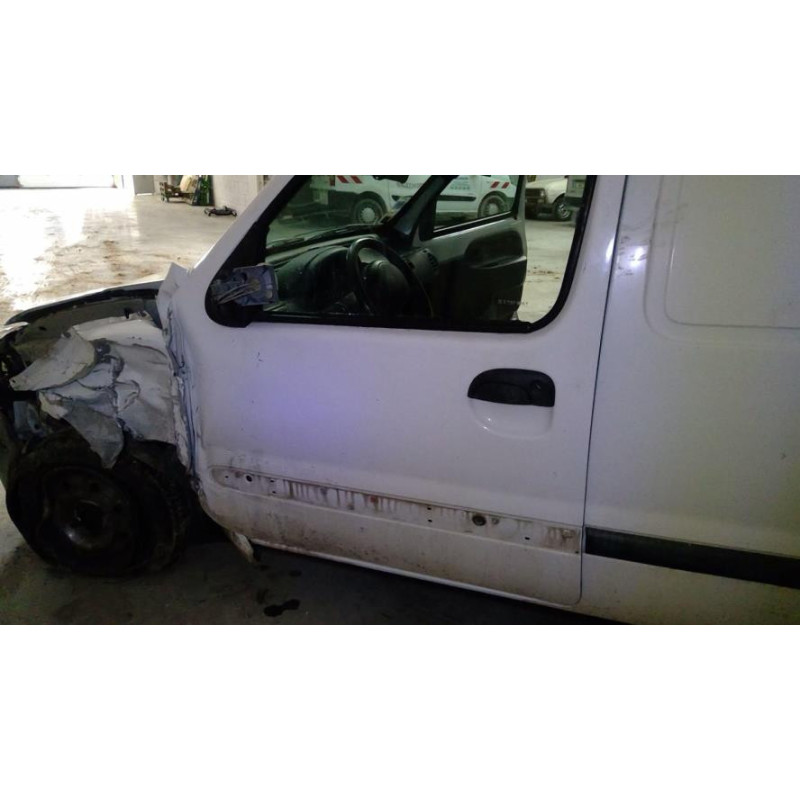 Platine feu arriere gauche RENAULT KANGOO 1 PHASE 1 d’occasion