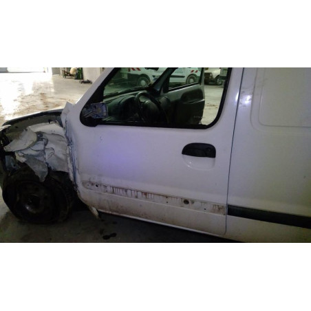 Platine feu arriere gauche RENAULT KANGOO 1 PHASE 1 d’occasion