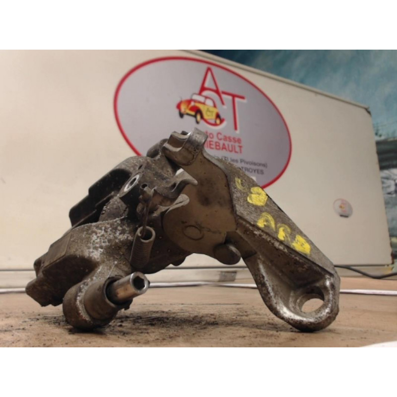 Etrier arriere droit (freinage) PEUGEOT  d’occasion