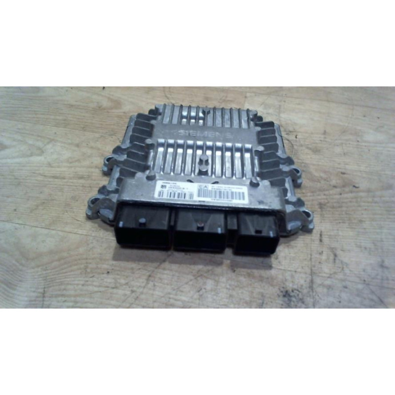 Calculateur moteur PEUGEOT 407 SW PHASE 1 d’occasion