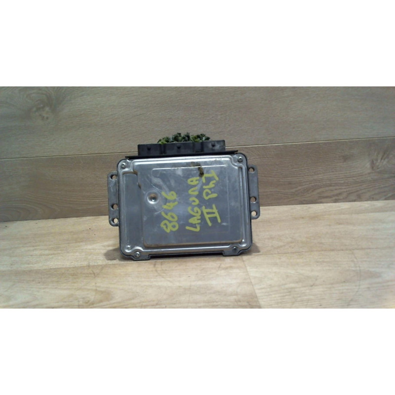 Calculateur moteur RENAULT LAGUNA 2 PHASE 1 d’occasion