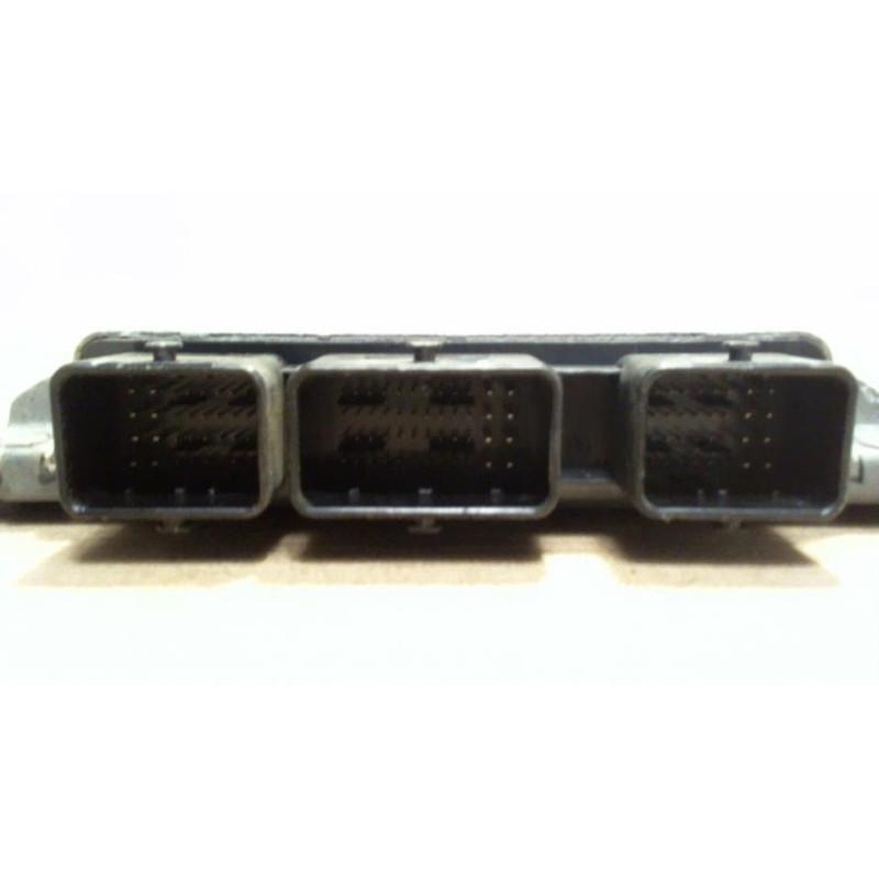 Calculateur moteur VOLKSWAGEN TOURAN 1 PHASE 1 d’occasion