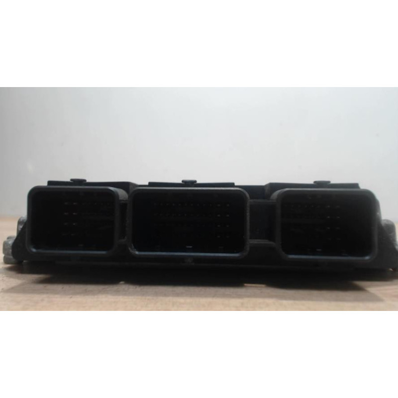 Calculateur moteur RENAULT MEGANE 2 PHASE 1 d’occasion