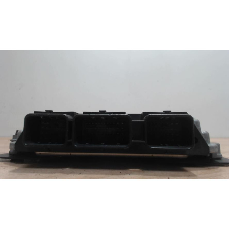 Calculateur moteur CITROEN C4 PICASSO 1 d’occasion