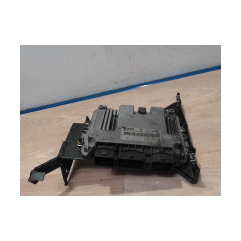 Calculateur moteur RENAULT MEGANE 2 PHASE 1 d’occasion