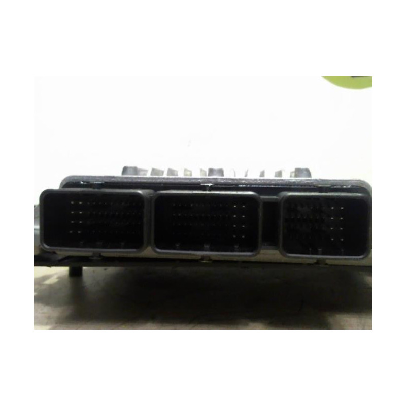 Calculateur moteur PEUGEOT 407 PHASE 1 BREAK d’occasion