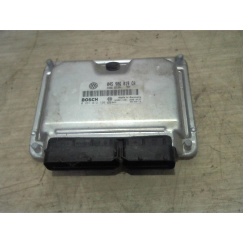 Calculateur moteur RENAULT CLIO 2 PHASE 2 d’occasion