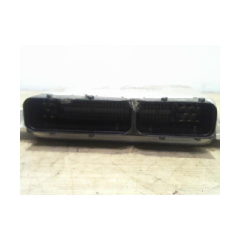Calculateur moteur RENAULT CLIO 2 PHASE 2 d’occasion