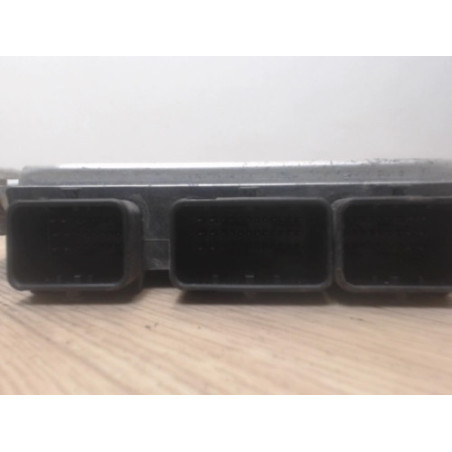 Calculateur moteur CITROEN SAXO PHASE 2 d’occasion