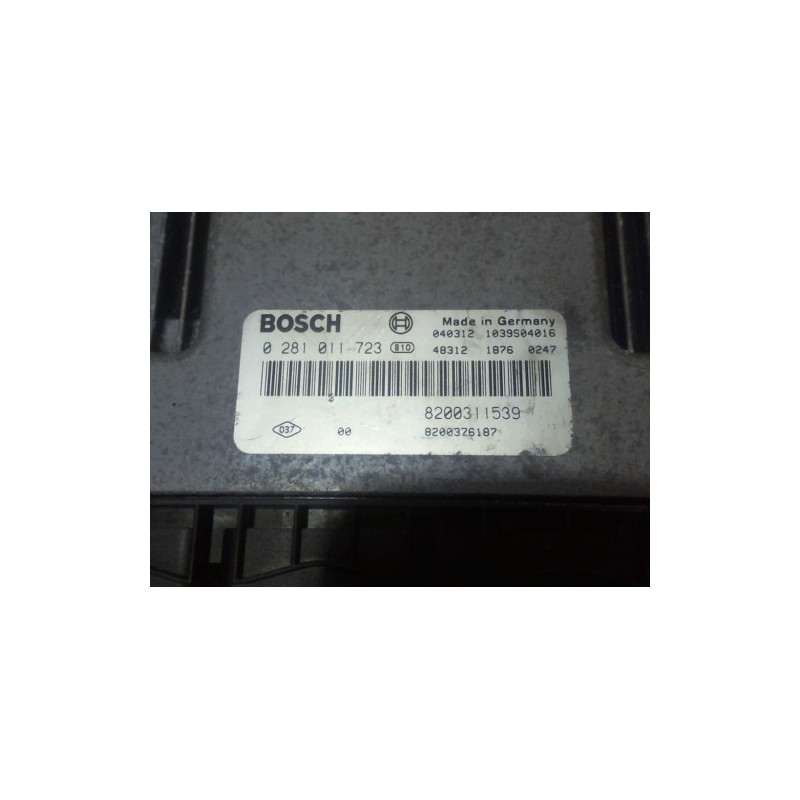 Calculateur moteur RENAULT ESPACE 4 PHASE 1 d’occasion
