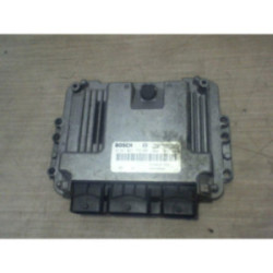 Calculateur moteur RENAULT SCENIC 2 PHASE 1 d’occasion