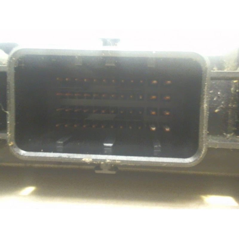 Calculateur moteur RENAULT SCENIC 2 PHASE 1 d’occasion