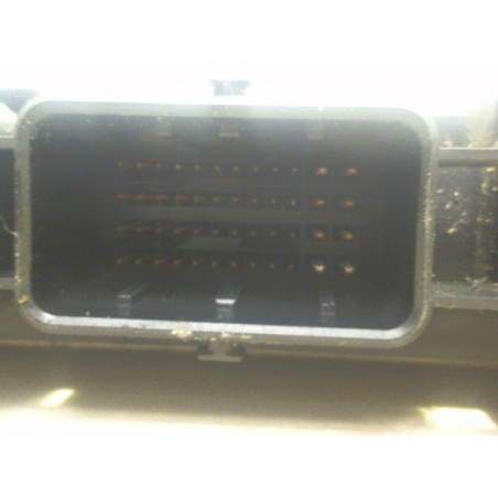 Calculateur moteur RENAULT SCENIC 2 PHASE 1 d’occasion