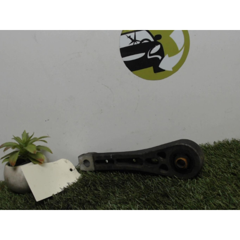 Support moteur VOLKSWAGEN GOLF 5 d’occasion