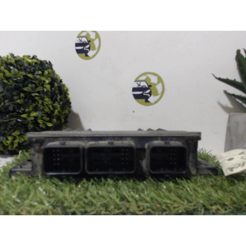 Calculateur moteur RENAULT CLIO 2 PHASE 2 d’occasion