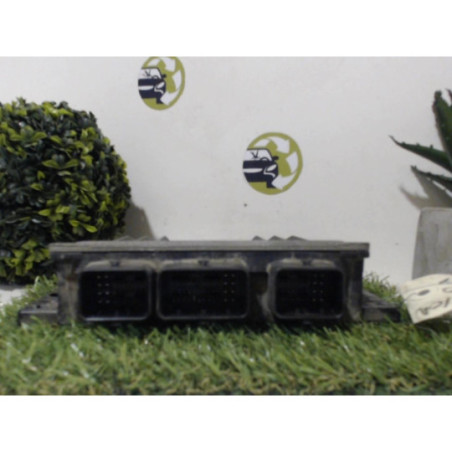 Calculateur moteur RENAULT CLIO 2 PHASE 2 d’occasion