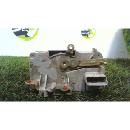 Serrure avant droit PEUGEOT 806 PHASE 2 d’occasion