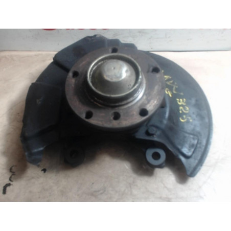 Fusee avant gauche BMW SERIE 3 325 d’occasion