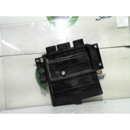 Calculateur moteur RENAULT CLIO 3 PHASE 1 d’occasion