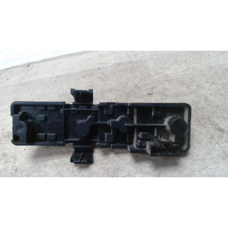 Platine feu arriere gauche CITROEN AX PHASE 2 d’occasion
