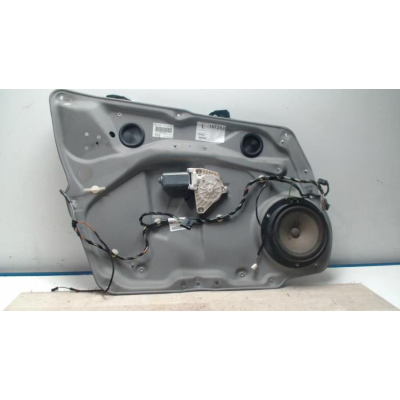 Leve vitre electrique avant gauche MERCEDES CLASSE B 245 PHASE 2 d’occasion