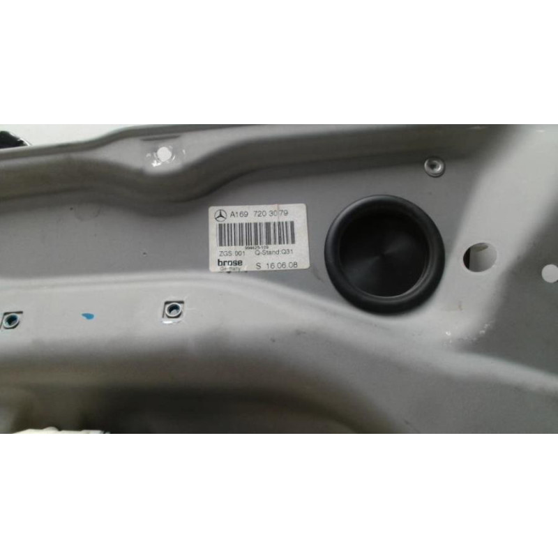 Leve vitre electrique avant droit MERCEDES CLASSE B 245 PHASE 2 d’occasion