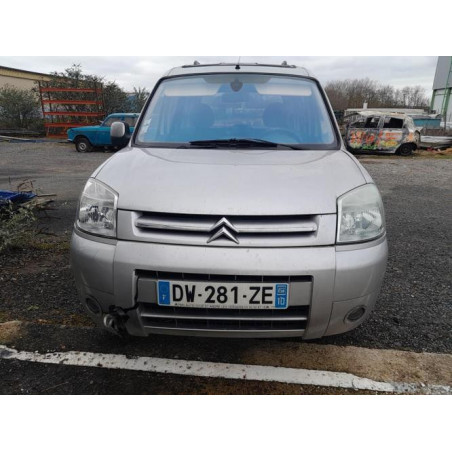 Vitre arriere droit CITROEN BERLINGO 1 PHASE 2 d’occasion