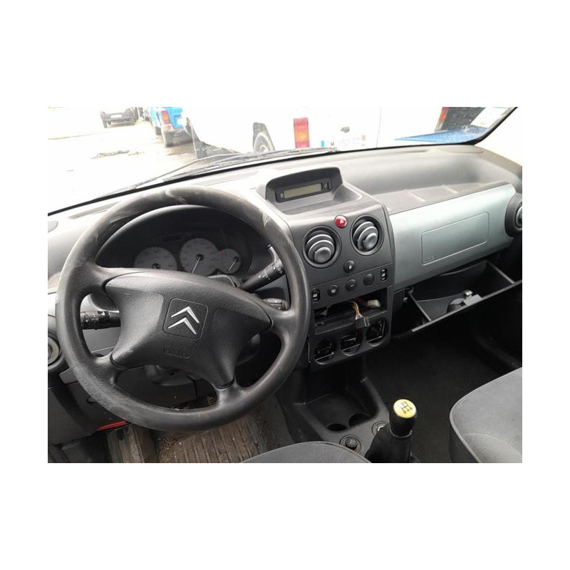 Vitre arriere droit CITROEN BERLINGO 1 PHASE 2 d’occasion