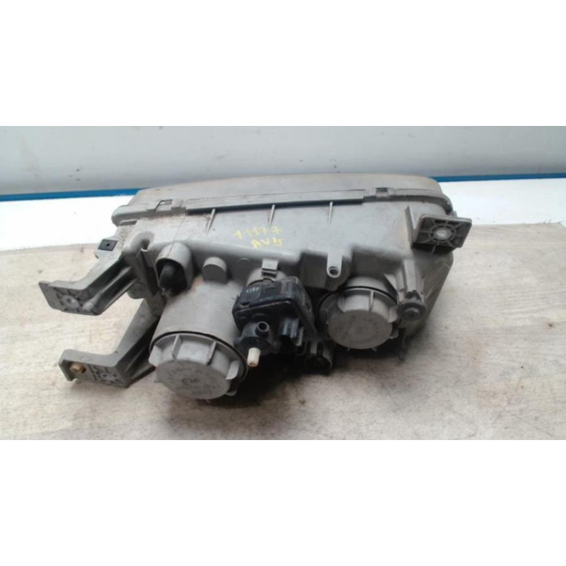 Optique avant principal gauche (feux)(phare) HYUNDAI TRAJET d’occasion