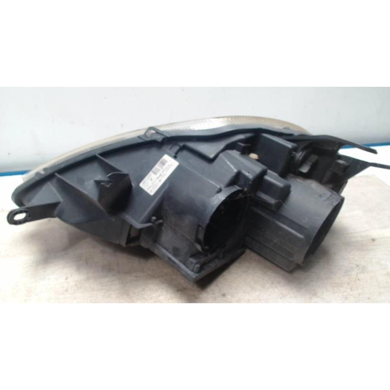 Optique avant principal droit (feux)(phare) CITROEN C8 d’occasion