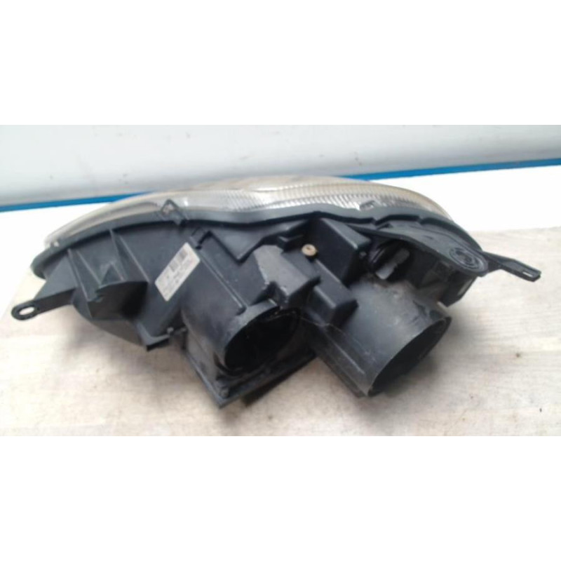 Optique avant principal droit (feux)(phare) CITROEN C8 d’occasion