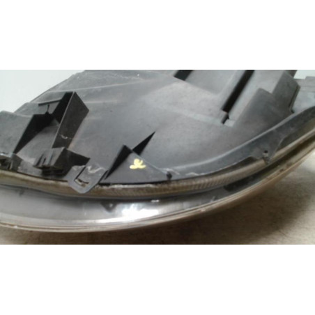 Optique avant principal droit (feux)(phare) CITROEN C8 d’occasion