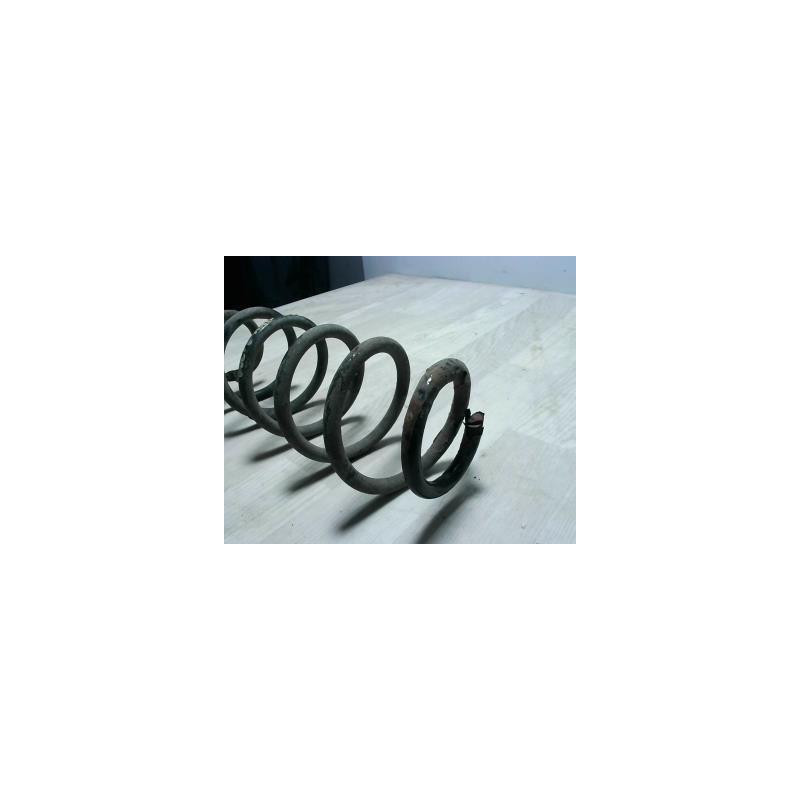 Ressort de suspension arriere gauche VOLKSWAGEN GOLF 6 d’occasion