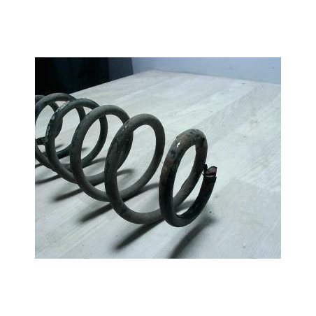 Ressort de suspension arriere gauche VOLKSWAGEN GOLF 6 d’occasion