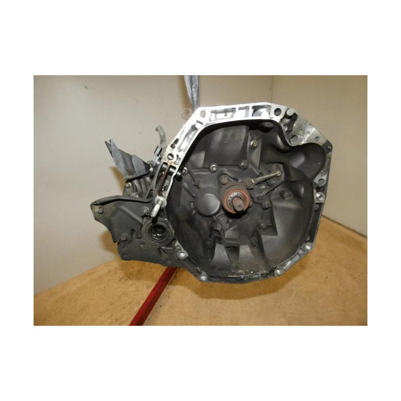 Boite de vitesses RENAULT CLIO 3 PHASE 1 BREAK d’occasion
