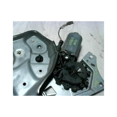 Leve vitre electrique avant gauche RENAULT LAGUNA 1 PHASE 2 d’occasion