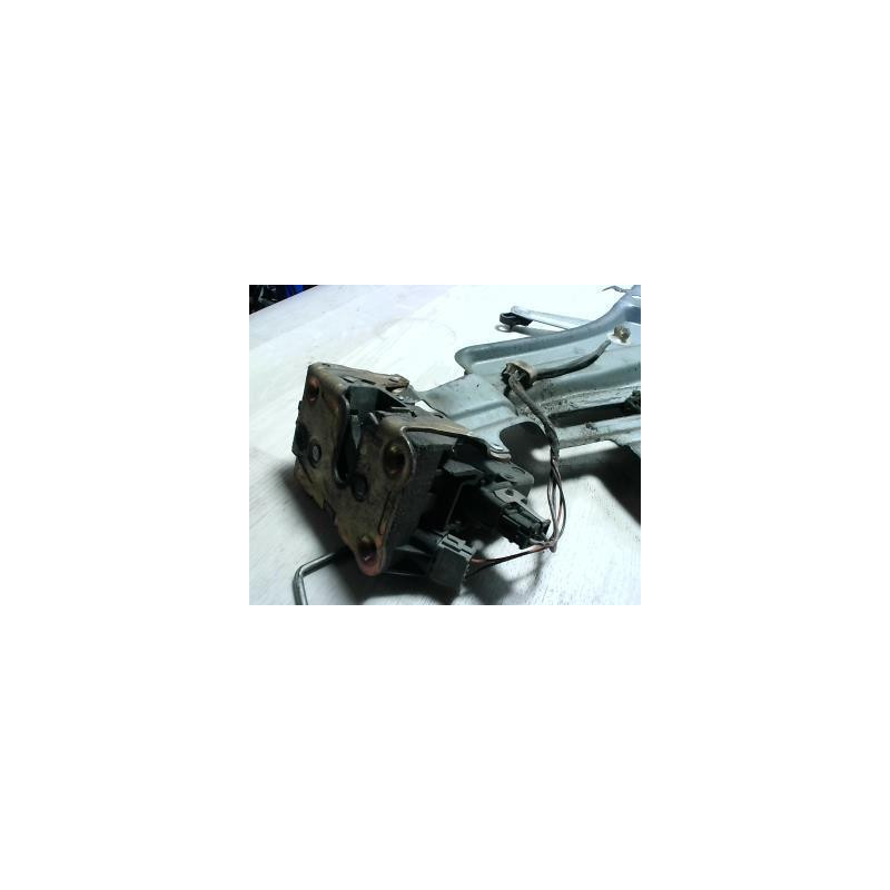 Leve vitre electrique avant gauche RENAULT LAGUNA 1 PHASE 2 d’occasion