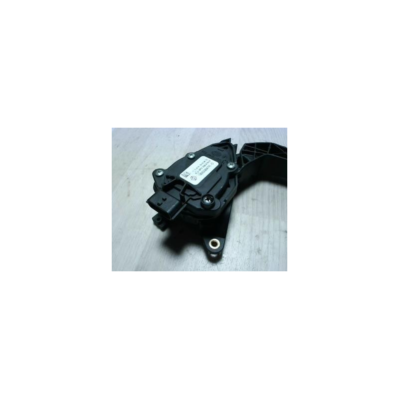 Pedalier d'accelerateur RENAULT CLIO 4 PHASE 2 d’occasion